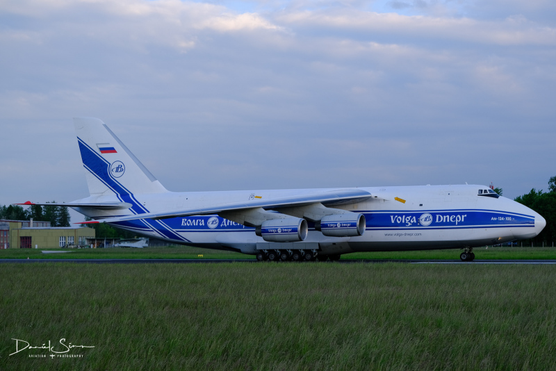 1_DSCF2527