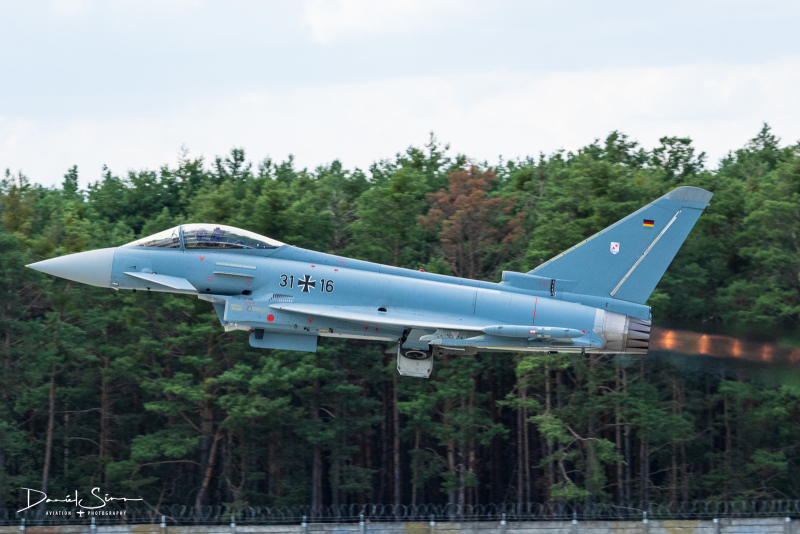 A1C02548